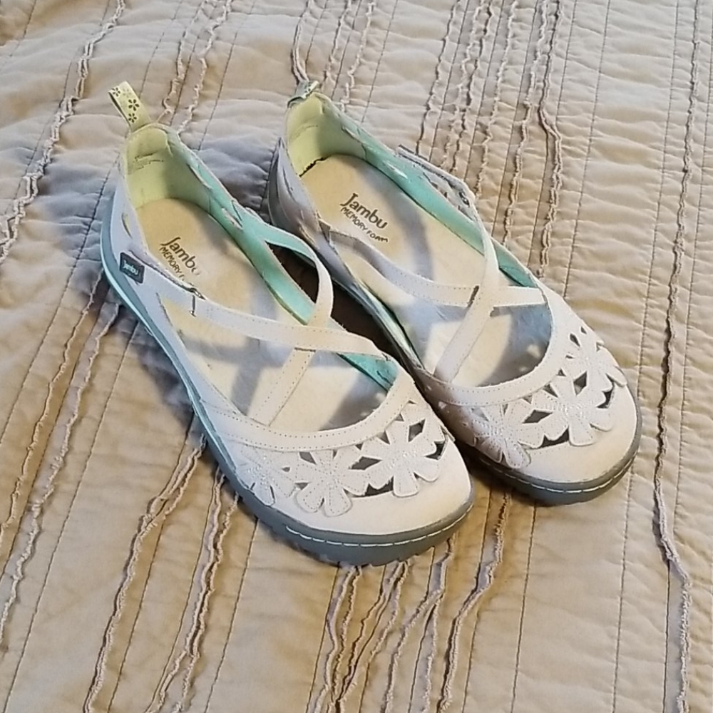 Jambu Blossom Encore sandals